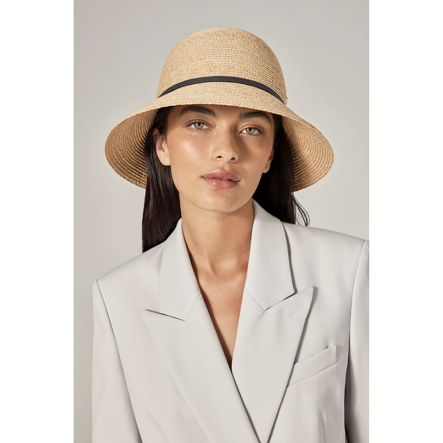 Besa 9 Cloche - Image 11