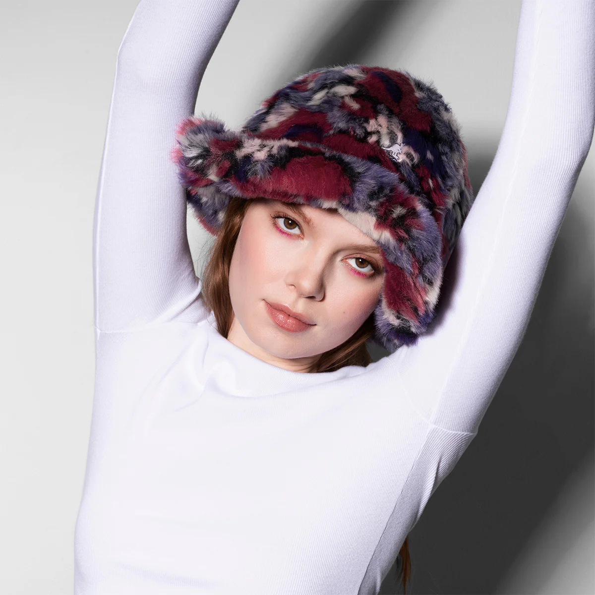 Faux Fur Casual - Image 18