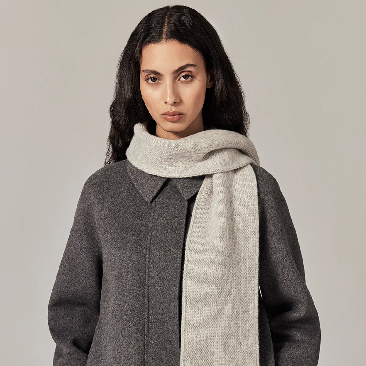Agnes Cashmere Scarf - Image 15