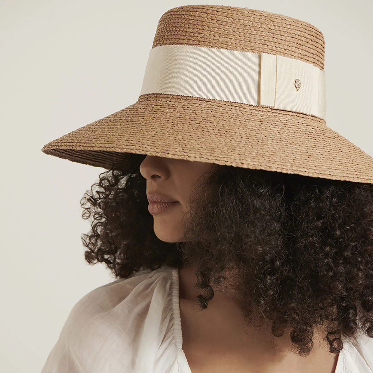 Easton Bucket - Image 10