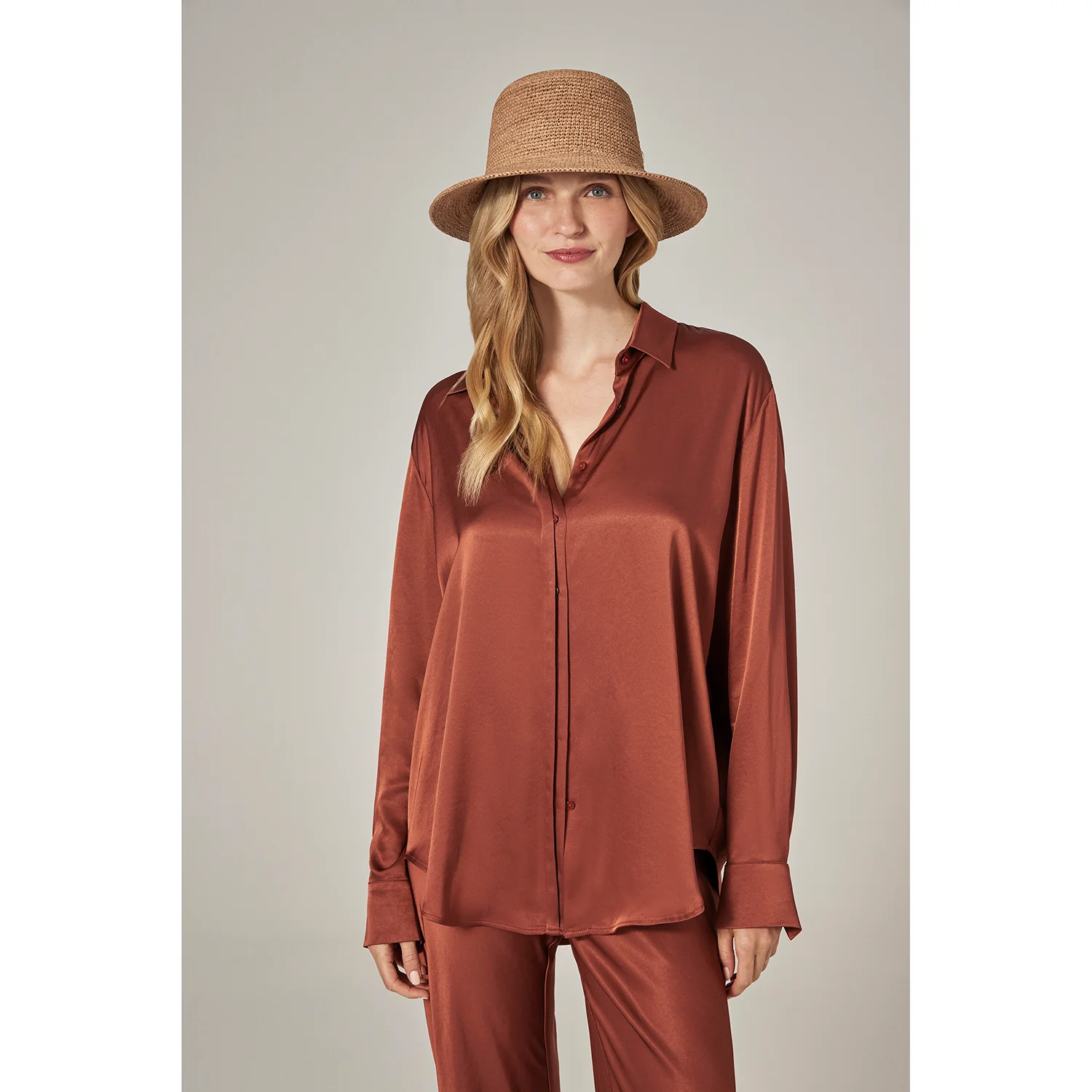 Esther Bucket - Image 10