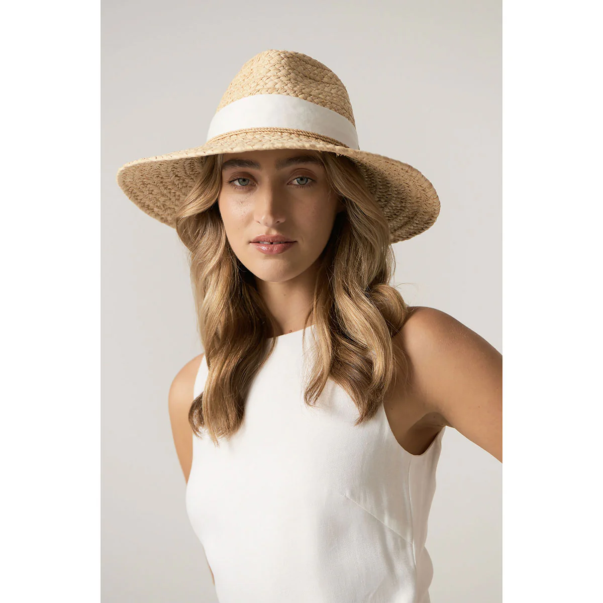 Leoni Fedora - Image 7