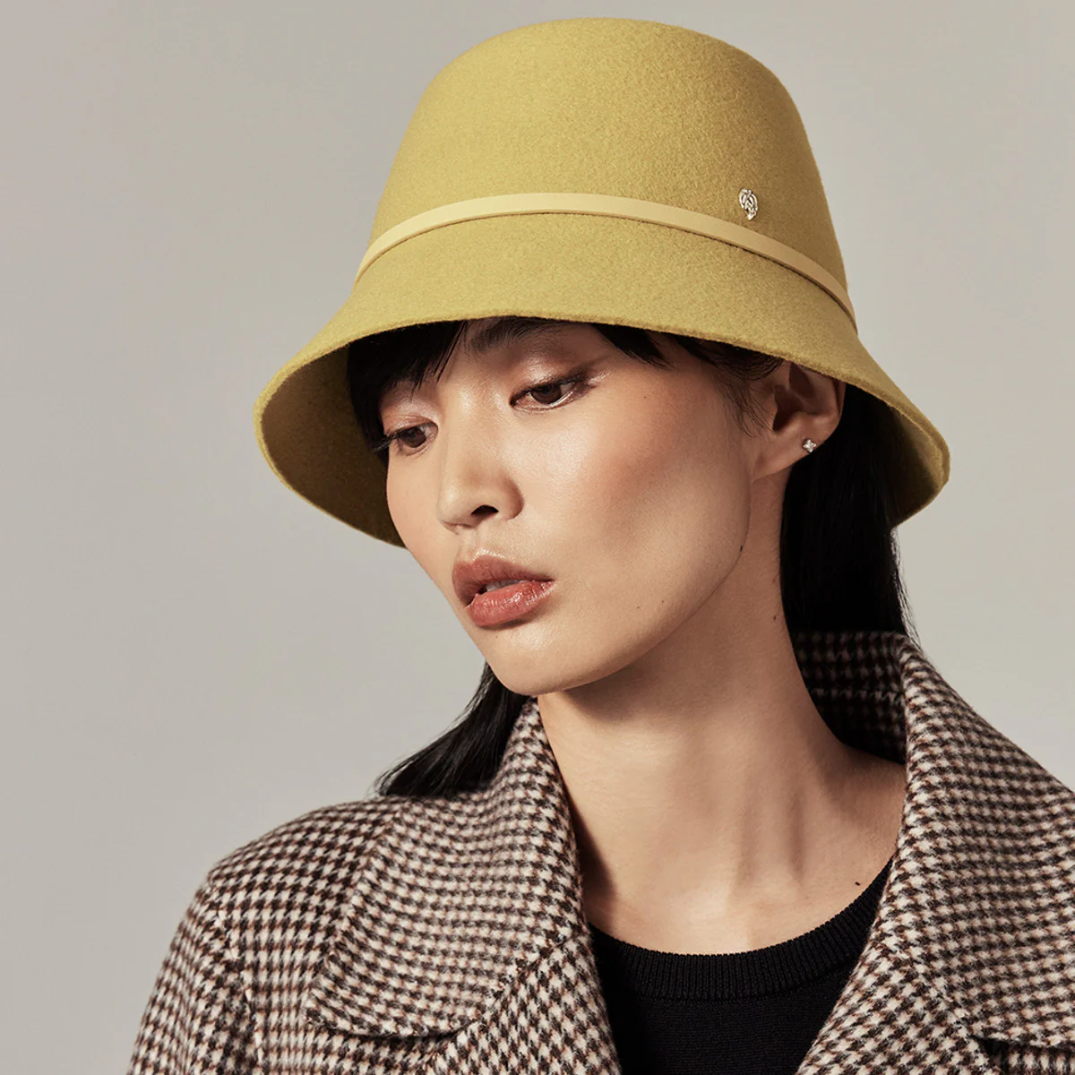 Liv Wool Bucket - Image 7