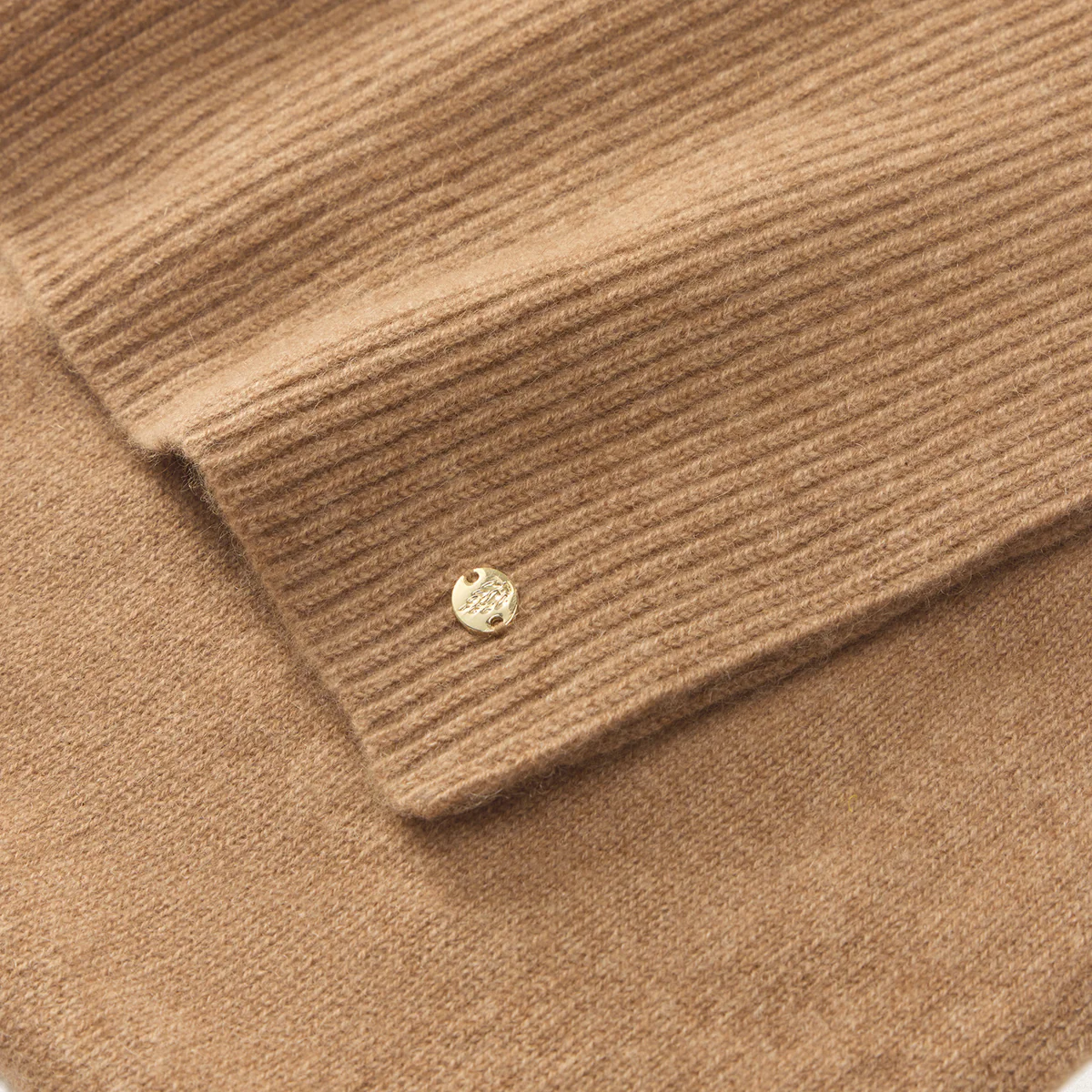 Reese Cashmere Scarf - Image 4