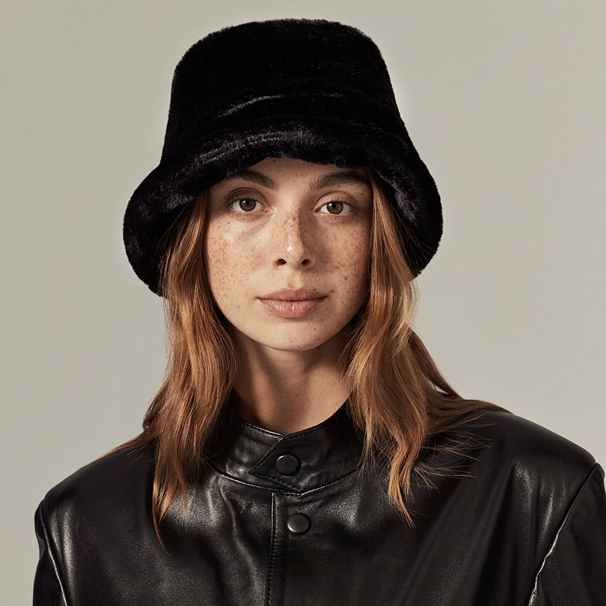 Saige Faux Fur Bucket - Image 4