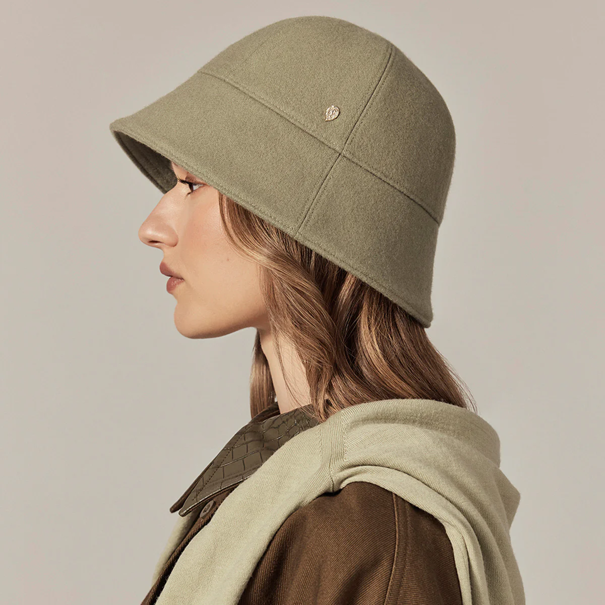 Zahara Wool Cloche - Image 4