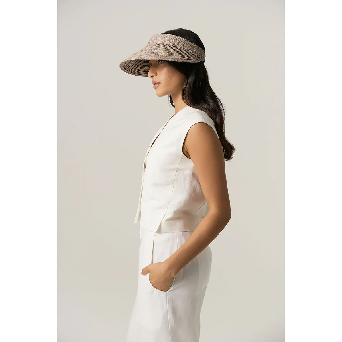 Kirsten Visor - Image 8